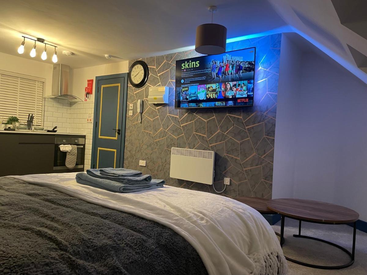 Lovely Studio Apartment Located In Бірмінгем Екстер'єр фото